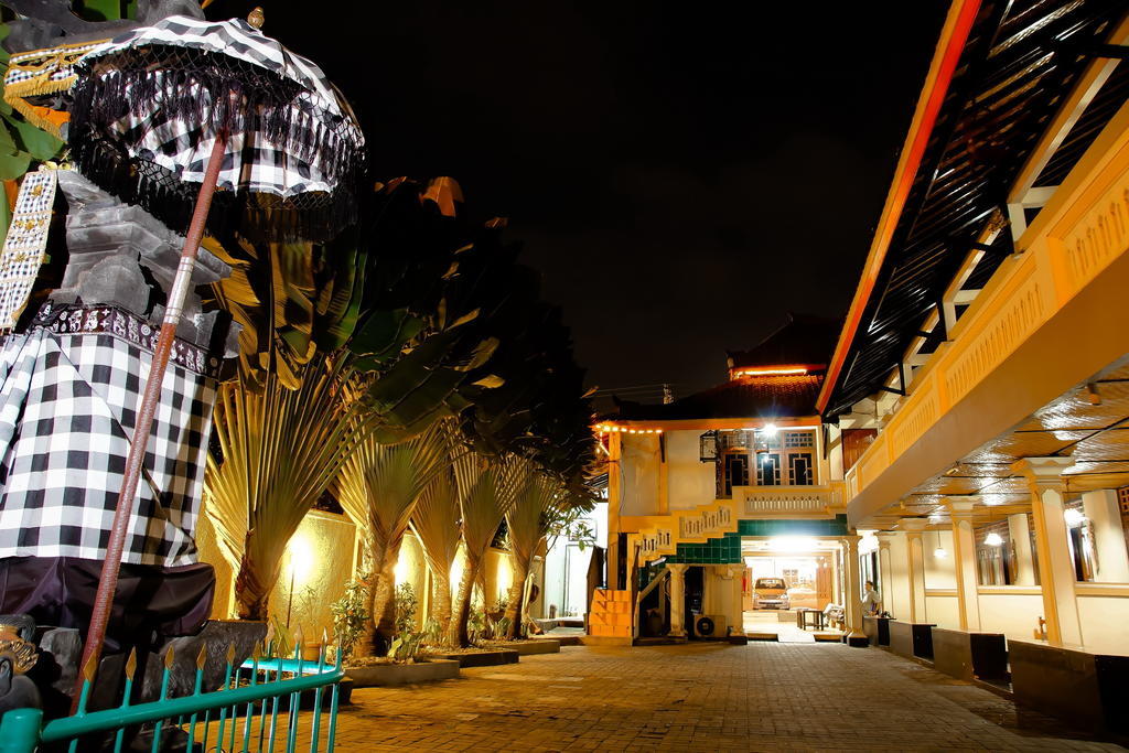 Mataram Hotel Buitenkant foto